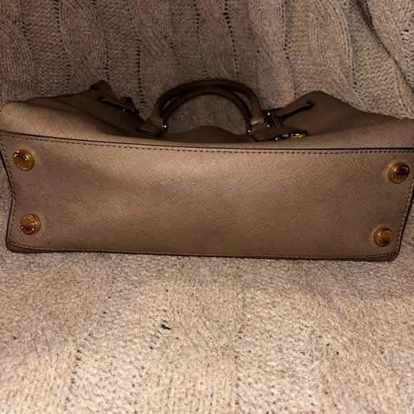 MICHAEL KORS Dillon Dark Dune Taupe Leather Satchel Shoulder Bag Purse - Picture 5 of 8